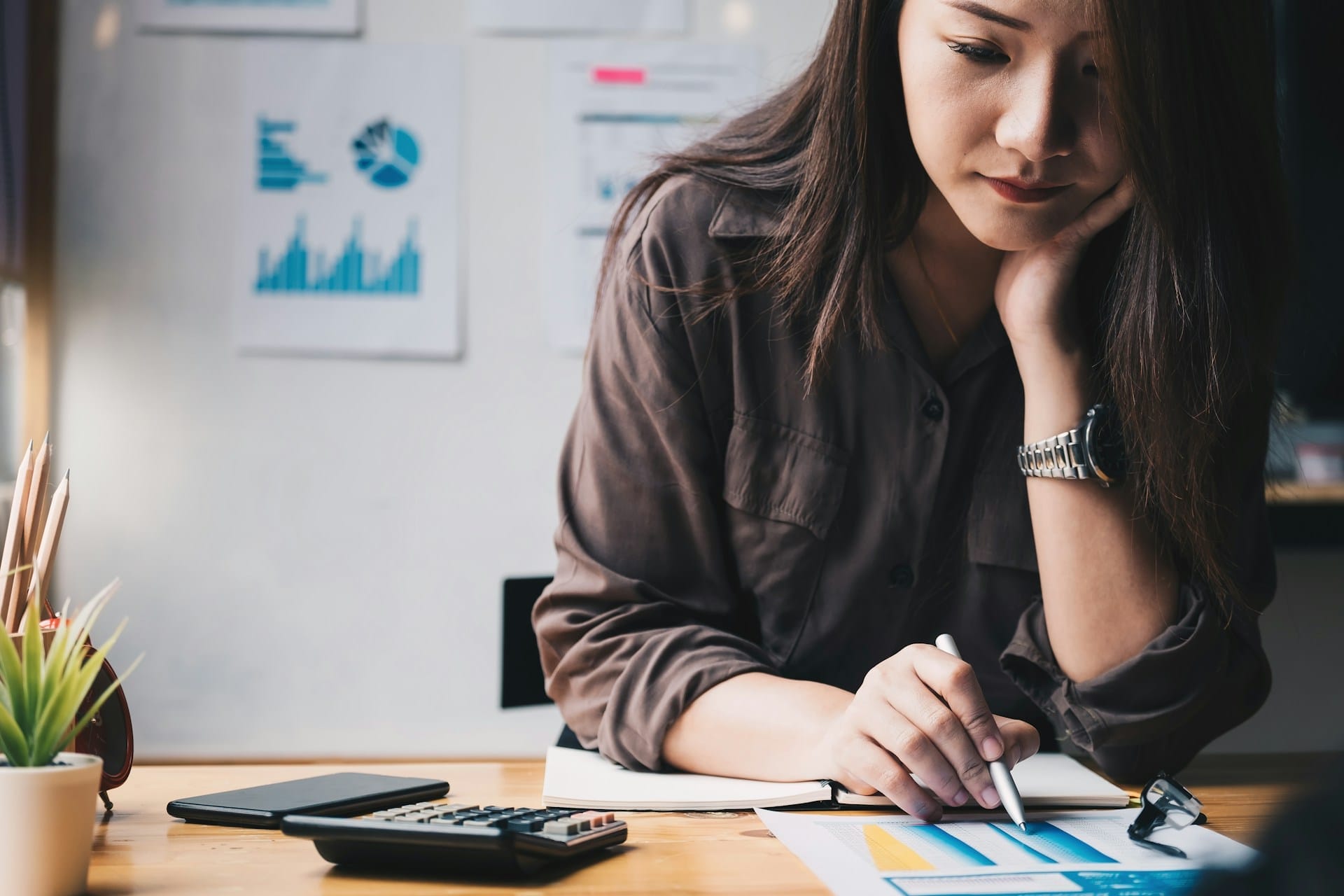 5 Questions to Ask Before Hiring an Outsourced Bookkeeping Service
